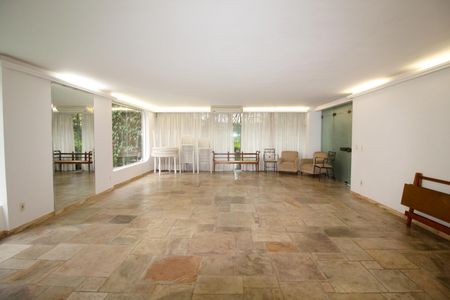 Apartamento para alugar com 126m², 3 quartos e 1 vaga Apartamento para alugar com 126m², 3 quartos e 1 vagaÁrea comum