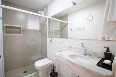 Apartamento para alugar com 126m², 3 quartos e 1 vaga Apartamento para alugar com 126m², 3 quartos e 1 vagaBanheiro