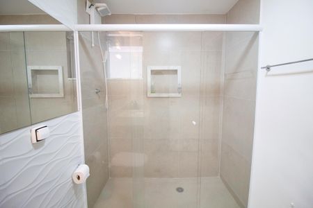 Apartamento para alugar com 126m², 3 quartos e 1 vaga Apartamento para alugar com 126m², 3 quartos e 1 vagaBanheiro da Suíte