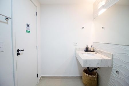 Apartamento para alugar com 126m², 3 quartos e 1 vaga Apartamento para alugar com 126m², 3 quartos e 1 vagaBanheiro da Suíte