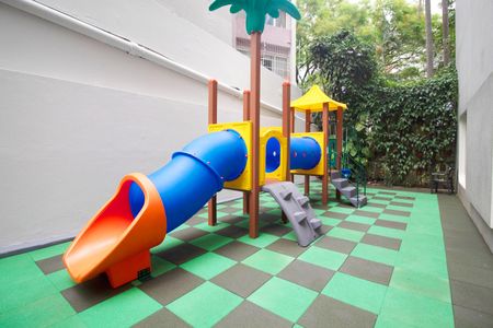 Apartamento para alugar com 126m², 3 quartos e 1 vaga Apartamento para alugar com 126m², 3 quartos e 1 vagaÁrea comum