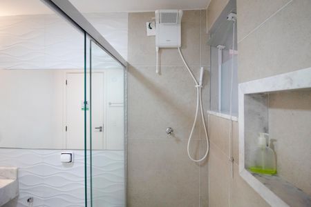 Apartamento para alugar com 126m², 3 quartos e 1 vaga Apartamento para alugar com 126m², 3 quartos e 1 vagaBanheiro da Suíte