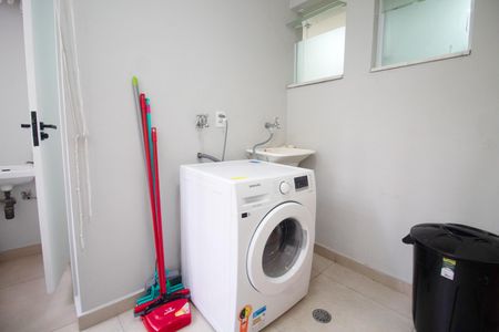 Apartamento para alugar com 126m², 3 quartos e 1 vaga Apartamento para alugar com 126m², 3 quartos e 1 vagaÁrea de Serviço