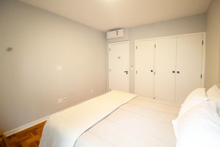 Apartamento para alugar com 126m², 3 quartos e 1 vaga Apartamento para alugar com 126m², 3 quartos e 1 vaga Quarto 1