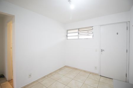 Apartamento para alugar com 39m², 1 quarto e sem vagaSala