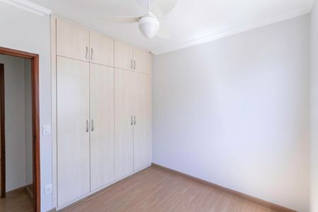 Apartamento à venda com 100m², 3 quartos e 2 vagasQuarto 2