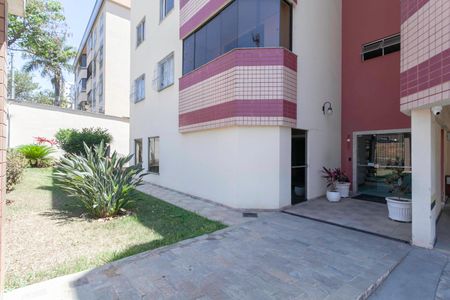 Apartamento à venda com 100m², 3 quartos e 2 vagasEntrada