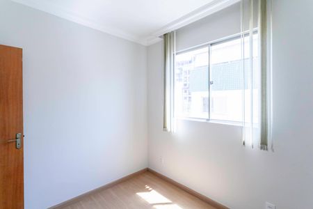Apartamento à venda com 100m², 3 quartos e 2 vagasQuarto 1