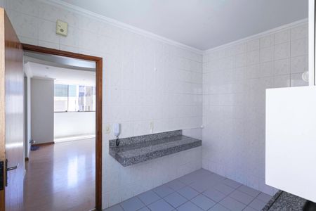 Apartamento à venda com 100m², 3 quartos e 2 vagasCozinha