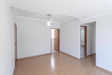 Apartamento à venda com 100m², 3 quartos e 2 vagasSala