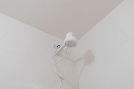 Casa à venda com 80m², 2 quartos e sem vaga Casa à venda com 80m², 2 quartos e sem vagaBanheiro