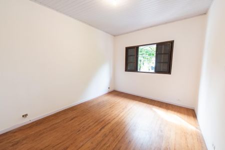 Casa à venda com 80m², 2 quartos e sem vaga Casa à venda com 80m², 2 quartos e sem vagaQuarto