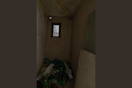 Banheiro de apartamento à venda com 1 quarto, 49m² em Cascata, Porto Alegre