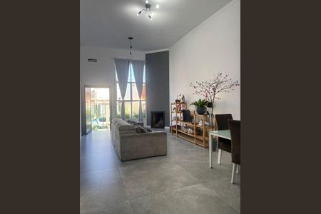 Sala de casa para alugar com 2 quartos, 118m² em Guarujá, Porto Alegre