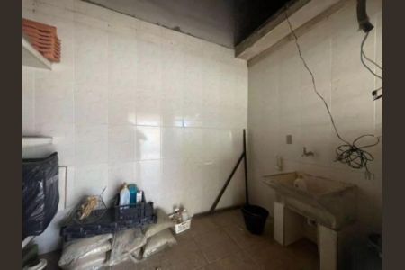 Foto 04 de casa à venda com 2 quartos, 90m² em Jardim Ocara, Santo André