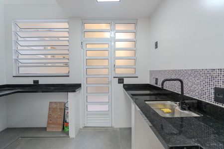 Apartamento para alugar com 58m², 1 quarto e sem vaga Apartamento para alugar com 58m², 1 quarto e sem vagaCozinha