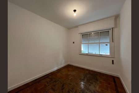 Apartamento à venda com 120m², 3 quartos e 1 vaga Apartamento à venda com 120m², 3 quartos e 1 vagaFoto 02
