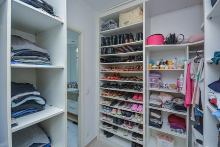 Apartamento à venda com 181m², 3 quartos e 2 vagasCloset da suíte