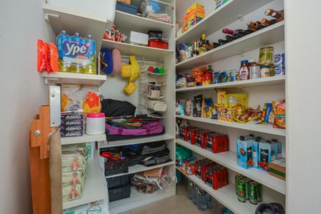 Apartamento à venda com 181m², 3 quartos e 2 vagasDespensa