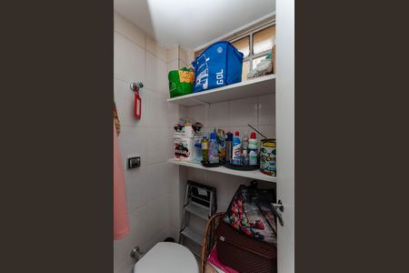 Apartamento à venda com 64m², 2 quartos e 1 vagaÁrea de Serviço