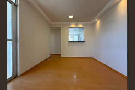 Sala de apartamento para alugar com 3 quartos, 65m² em Buritis, Belo Horizonte