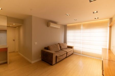 Sala de apartamento para alugar com 2 quartos, 75m² em Icaraí, Niterói