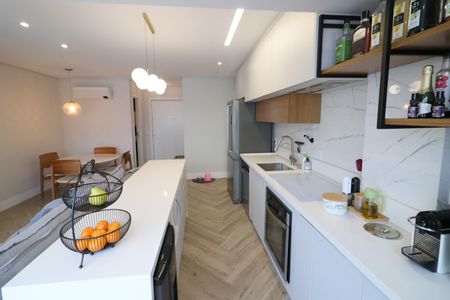 Apartamento à venda com 76m², 3 quartos e 2 vagasSala/Cozinha