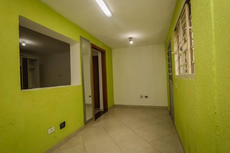 Escritório de casa para alugar com 2 quartos, 90m² em Jardim Lucia, São Paulo