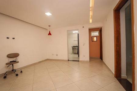 Sala de casa para alugar com 2 quartos, 90m² em Jardim Lucia, São Paulo