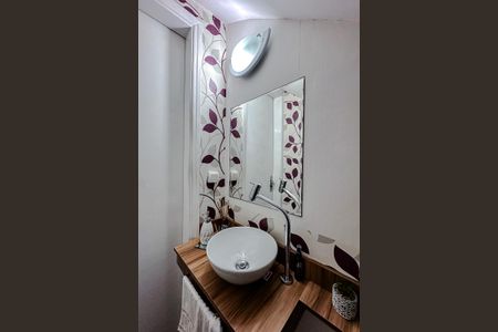 Casa à venda com 155m², 3 quartos e 2 vagasLavabo