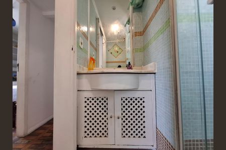 Apartamento à venda com 96m², 3 quartos e sem vaga Apartamento à venda com 96m², 3 quartos e sem vagaBanheiro 2