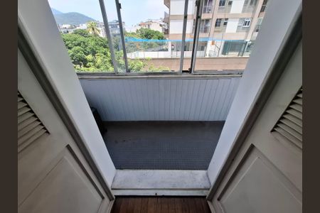 Apartamento à venda com 96m², 3 quartos e sem vaga Apartamento à venda com 96m², 3 quartos e sem vagaVaranda do quarto 3
