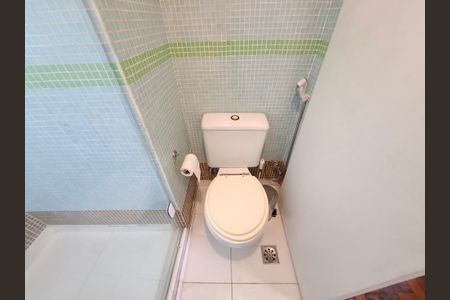 Apartamento à venda com 96m², 3 quartos e sem vaga Apartamento à venda com 96m², 3 quartos e sem vagaBanheiro 2