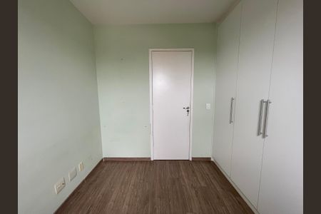 Apartamento à venda com 47m², 2 quartos e 1 vagaQuarto 2