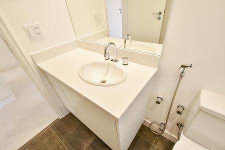 Apartamento para alugar com 138m², 3 quartos e 3 vagas Apartamento para alugar com 138m², 3 quartos e 3 vagasBanheiro