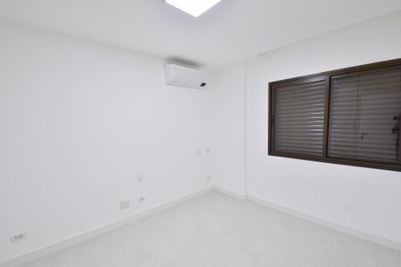 Apartamento para alugar com 138m², 3 quartos e 3 vagas Apartamento para alugar com 138m², 3 quartos e 3 vagasQuarto 1