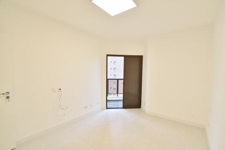 Apartamento para alugar com 138m², 3 quartos e 3 vagas Apartamento para alugar com 138m², 3 quartos e 3 vagasSuíte