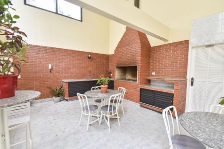 Apartamento para alugar com 138m², 3 quartos e 3 vagas Apartamento para alugar com 138m², 3 quartos e 3 vagasÁrea comum - Churrasqueira