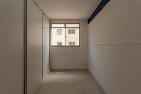 Quarto  de apartamento para alugar com 2 quartos, 70m² em Castelo, Belo Horizonte