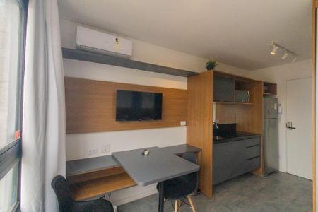 Studio de kitnet/studio para alugar com 1 quarto, 25m² em Água Verde, Curitiba