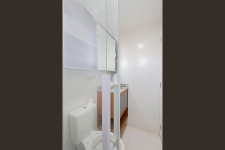 Banheiro de kitnet/studio para alugar com 1 quarto, 26m² em Jardim São Paulo, São Paulo