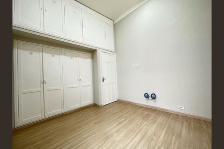 Casa para alugar com 406m², 8 quartos e 1 vagaQuarto 4