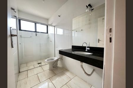 Casa para alugar com 406m², 8 quartos e 1 vagaBanheiro da Suíte 1