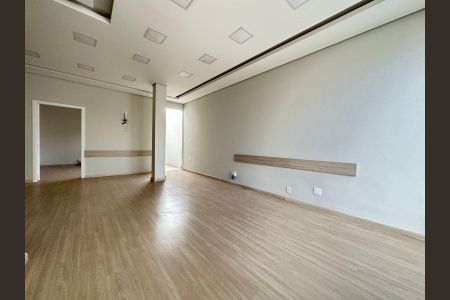 Sala  de casa para alugar com 8 quartos, 406m² em Centro, Uberlândia