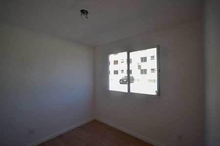 Quarto 1 de apartamento para alugar com 2 quartos, 40m² em Jardim Alvorada, Nova Iguaçu