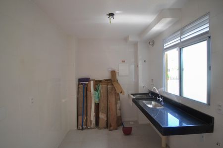 Apartamento para alugar com 40m², 2 quartos e 1 vaga Apartamento para alugar com 40m², 2 quartos e 1 vagaCozinha e Área de Serviço