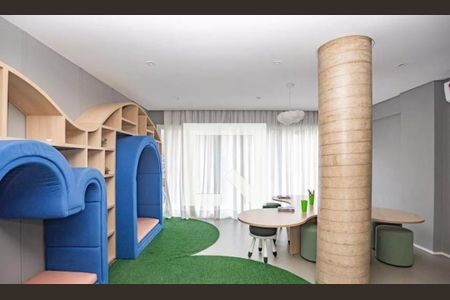 Apartamento à venda com 36m², 2 quartos e sem vagaÁrea comum