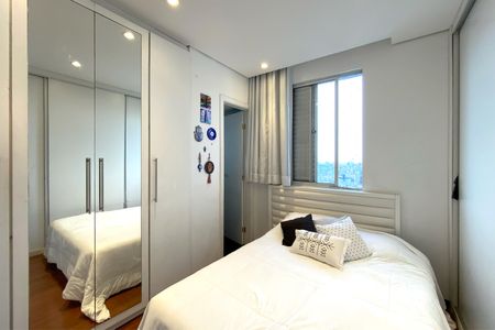 Apartamento à venda com 65m², 2 quartos e 2 vagas Apartamento à venda com 65m², 2 quartos e 2 vagasSuíte