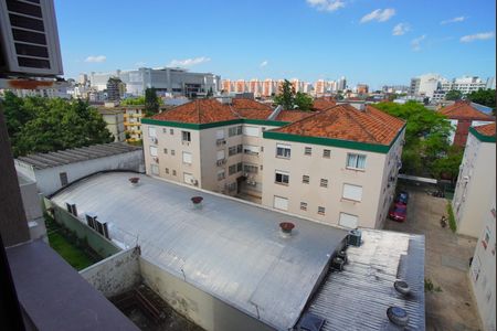 Suíte - Vista de apartamento à venda com 3 quartos, 82m² em Passo D’areia, Porto Alegre