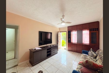 Sala de casa à venda com 4 quartos, 190m² em Jardim Messina, Jundiaí